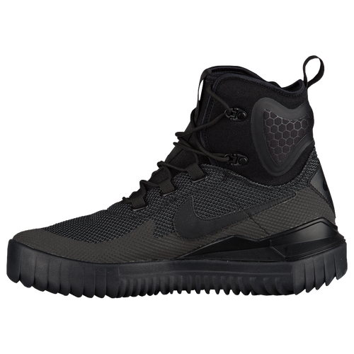 nike wild mid boots